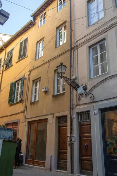 Central Apartment on Via del Battistero – Фото 6